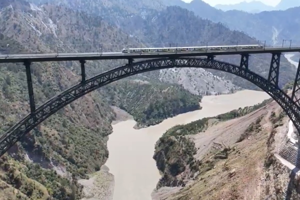 Chenab Rail Bridge scenic view